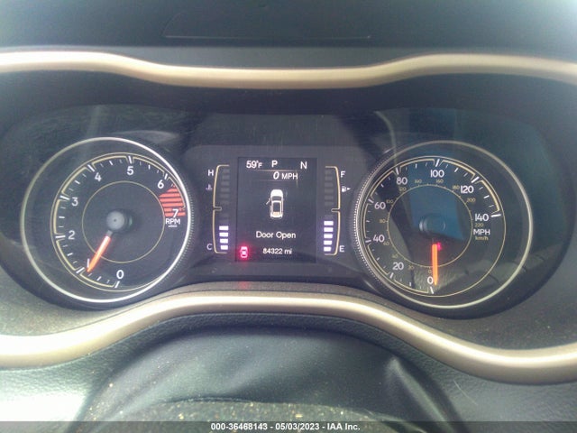 1C4PJLCBXJD537222 Jeep Cherokee Latitude