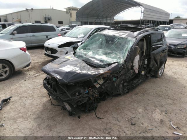 1FMCU0HD8JUD36588 Ford ESCAPE SEL