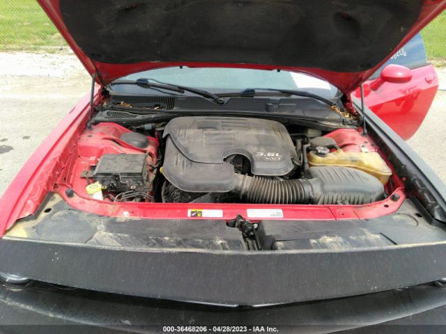 2C3CDZAG0FH764652 Dodge Challenger Sxt