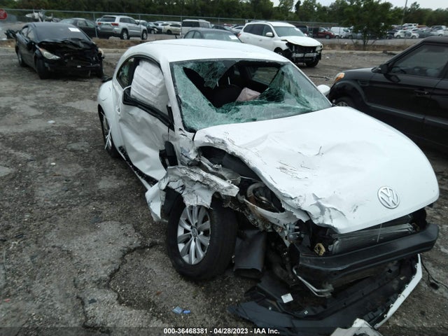 2019 VOLKSWAGEN BEETLE S/FINAL EDITION SE VIN: 3VWFD7AT5KM701632