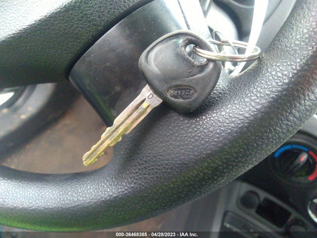 2009 KIA RIO LX VIN: KNADE223096467383