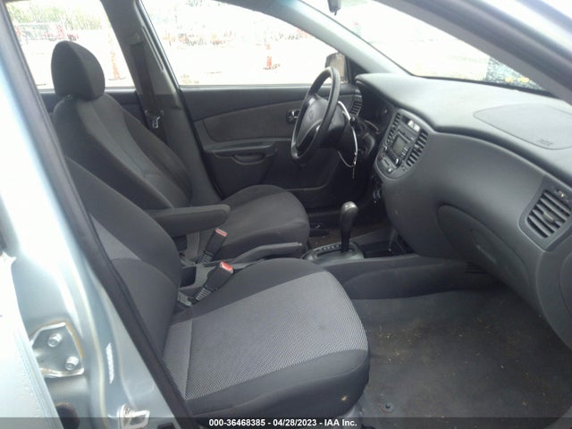 2009 KIA RIO LX VIN: KNADE223096467383