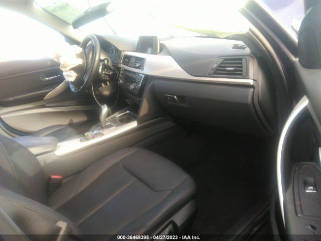 WBA8E1G56GNT36841 BMW 3 Series 320i