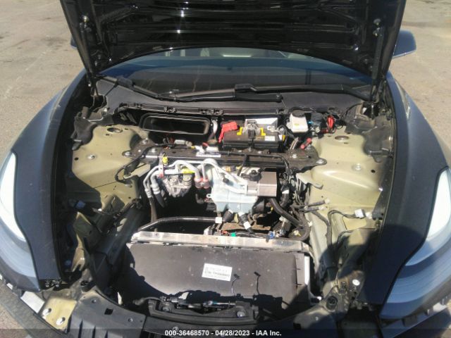 5YJ3E1EAXLF633164 Tesla Model 3 Standard Range