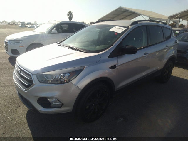 Ford ESCAPE SE 2017 1FMCU0GD5HUD35197 Image 2