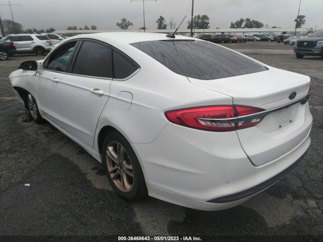 3FA6P0LUXJR151925 Ford Fusion Hybrid Se