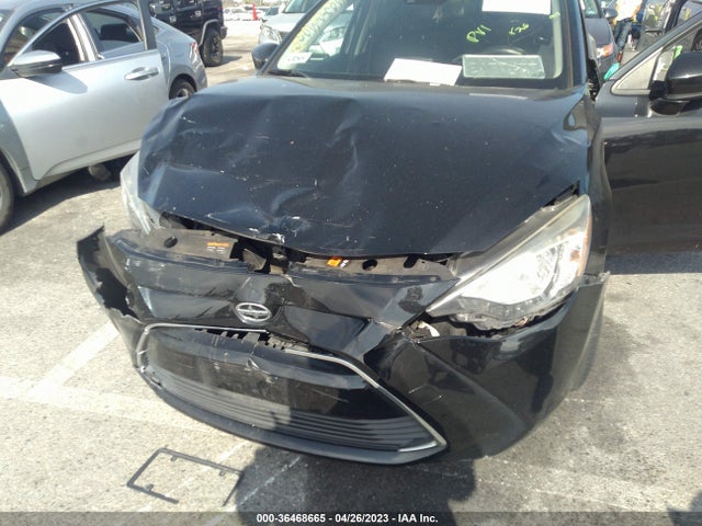3MYDLBZV7GY125887 Scion IA