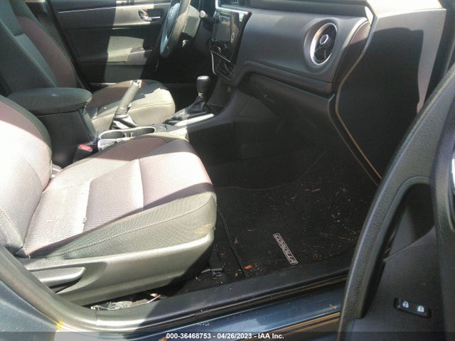 2018 TOYOTA COROLLA LE VIN: 2T1BURHE3JC095582