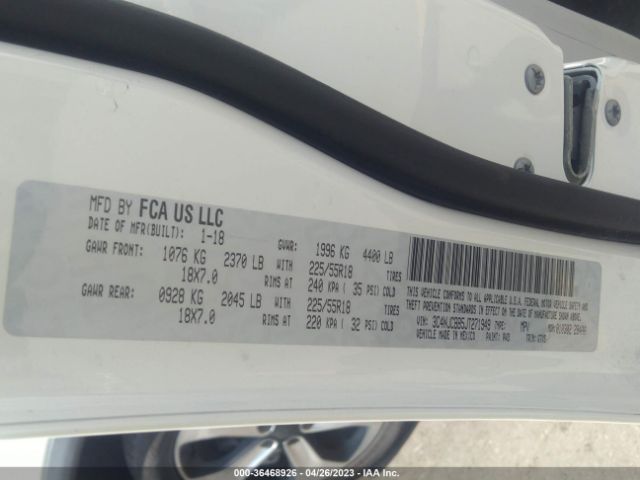 3C4NJCBB5JT271949 Jeep Compass Latitude