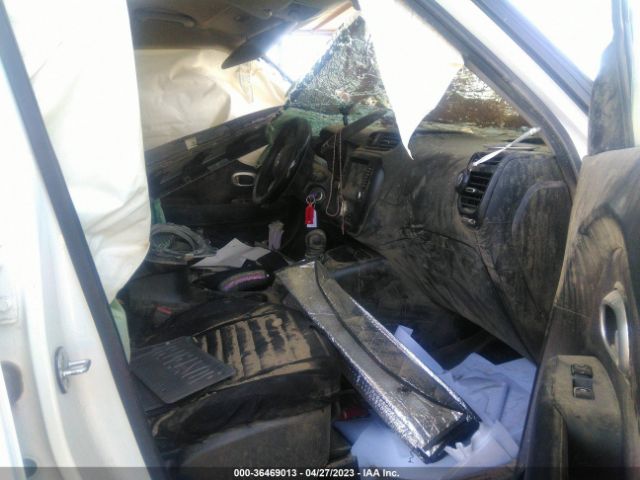 KNDJP3A51K7665821 KIA SOUL +