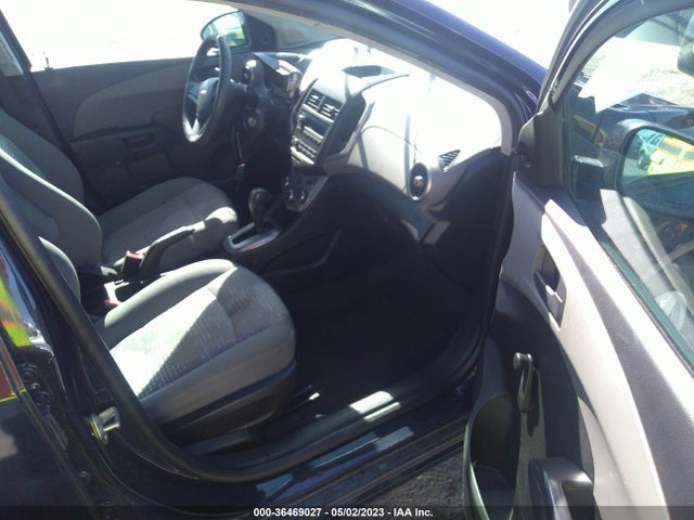 Chevrolet SONIC LS 2015 1G1JA5SH2F4215634 Image 6