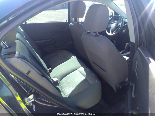 Chevrolet SONIC LS 2015 1G1JA5SH2F4215634 Image 9
