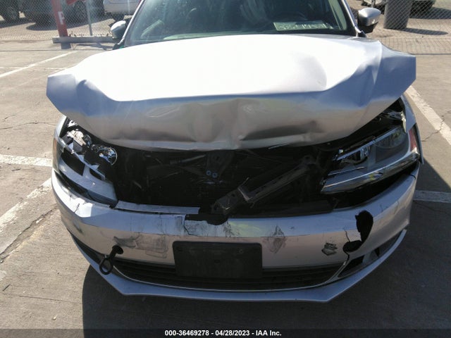 2013 VOLKSWAGEN JETTA SEDAN SE VIN: 3VWDP7AJ9DM419512