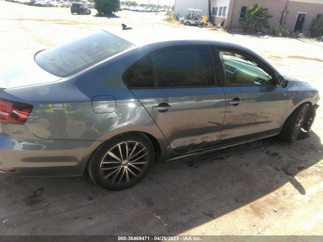 3VWD17AJ5GM365325 Volkswagen Jetta Sedan 1.8t Sport