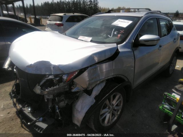 JN1BJ1CR1JW207021 Nissan Rogue Sport Sv