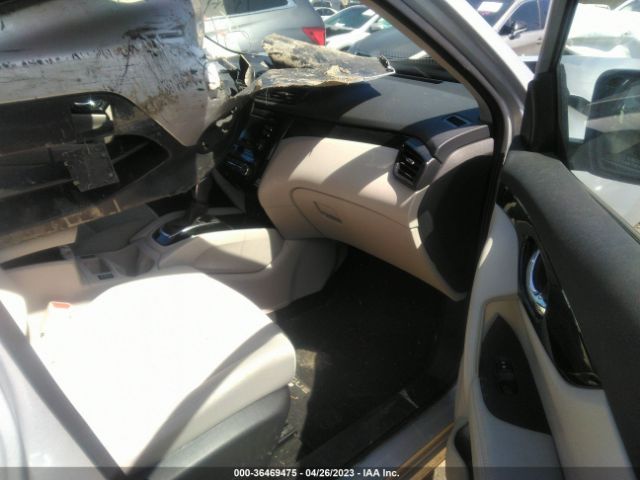 JN1BJ1CR1JW207021 Nissan Rogue Sport Sv