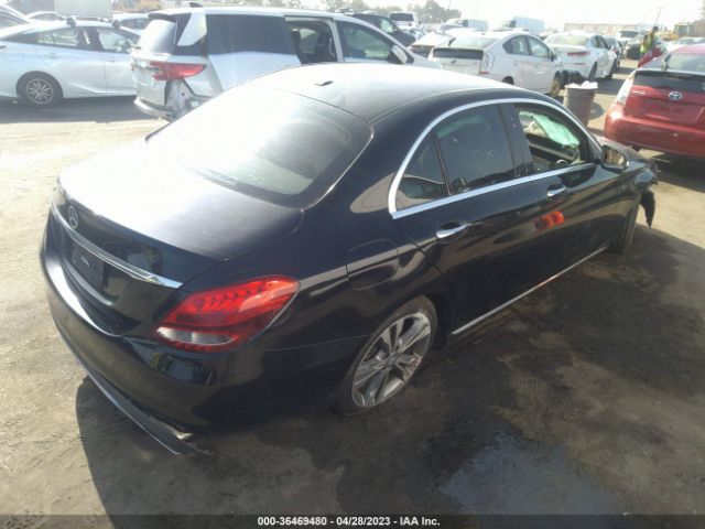 55SWF4JB8FU051593 Mercedes-Benz C-class C 300