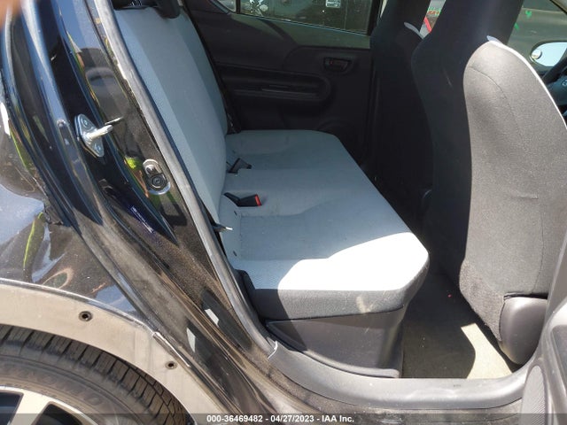 Toyota Prius C One/two/three/four 2018 JTDKDTB35J1619291 Image 10