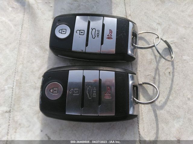 KNAFZ6A33F5373943 KIA Forte Koup Sx