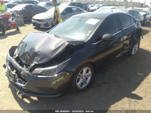 Chevrolet CRUZE LT 2017 1G1BE5SM7H7102611 Image 2