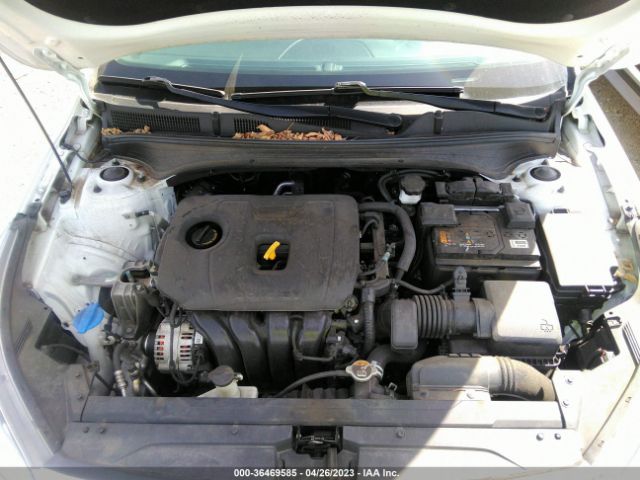 3KPF24AD4KE137904 KIA Forte Lxs