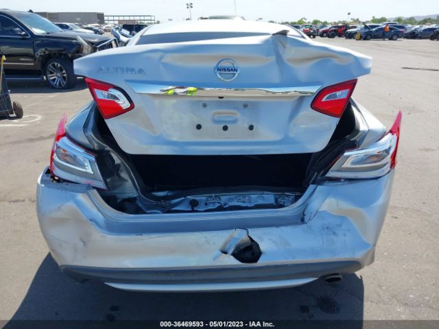 1N4AL3AP6HC292858 Nissan Altima 2.5 S