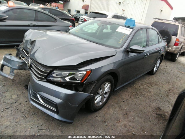 1VWAA7A37JC043265 Volkswagen Passat 2.0t S/r-line