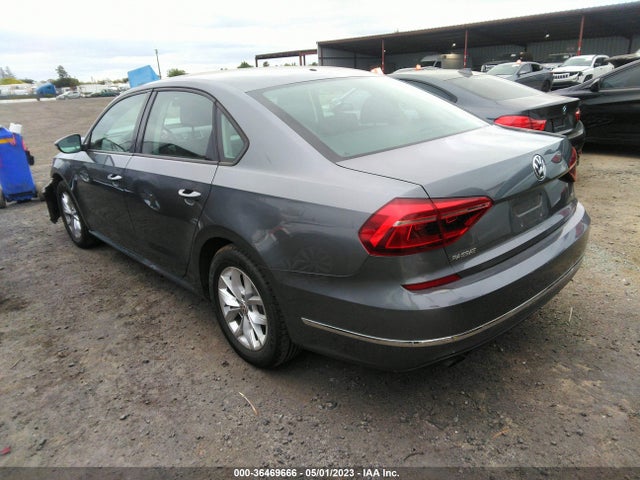 1VWAA7A37JC043265 Volkswagen Passat 2.0t S/r-line