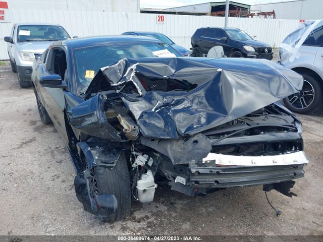 1ZVBP8AM2E5226388 Ford Mustang V6