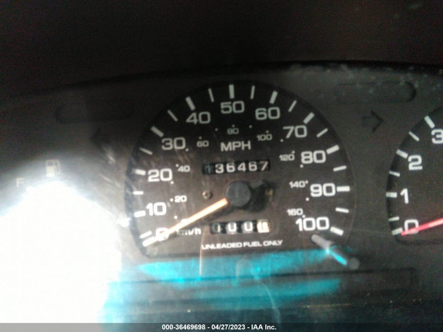 1996 NISSAN TRUCK XE VIN: 1N6SD11S0TC386728