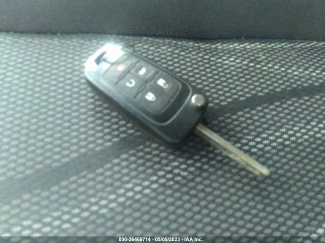 Chevrolet SONIC LT 2015 1G1JC5SH6F4152144 Image 3