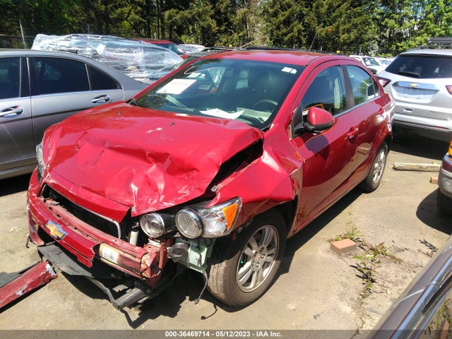 Chevrolet SONIC LT 2015 1G1JC5SH6F4152144 Image 2