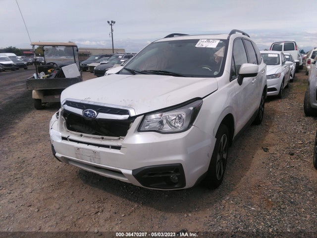 Subaru Forester Premium 2018 JF2SJAGC2JH531264 Image 2