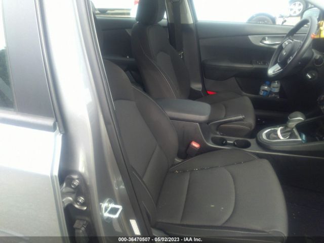 3KPF24AD2NE494910 KIA Forte Lxs