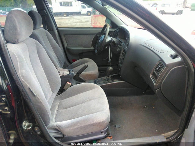 2006 HYUNDAI ELANTRA GLS/LIMITED VIN: KMHDN46D76U352221