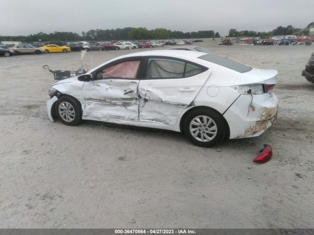 2018 HYUNDAI ELANTRA SE VIN: 5NPD74LF6JH351066