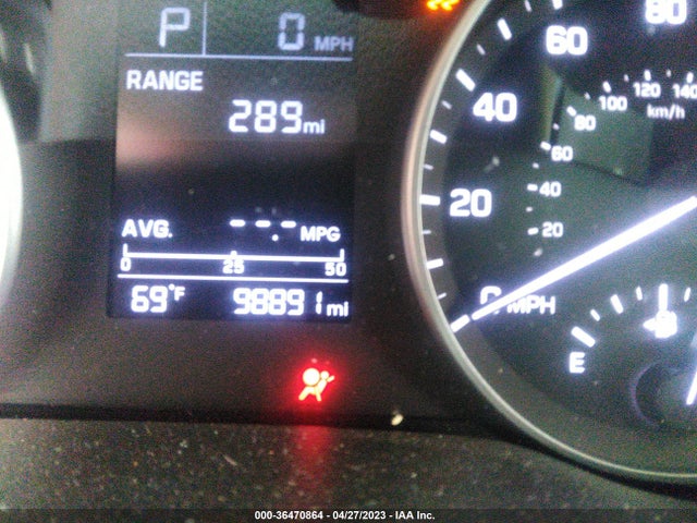 2018 HYUNDAI ELANTRA SE VIN: 5NPD74LF6JH351066