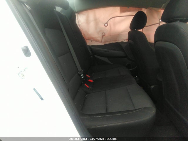 2018 HYUNDAI ELANTRA SE VIN: 5NPD74LF6JH351066