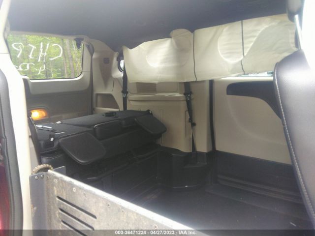 2C4RDGCG6KR621197 Dodge Grand Caravan Sxt