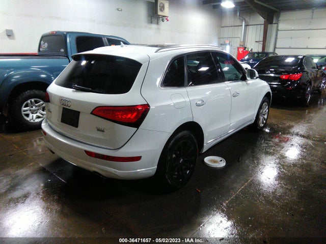 WA1LFAFP2FA068092 Audi Q5 Premium Plus