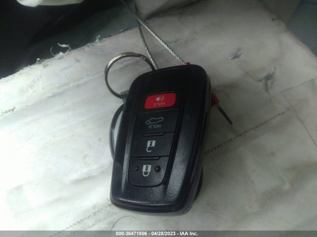 2021 TOYOTA HIGHLANDER PLATINUM VIN: 5TDFZRBH7MS100820