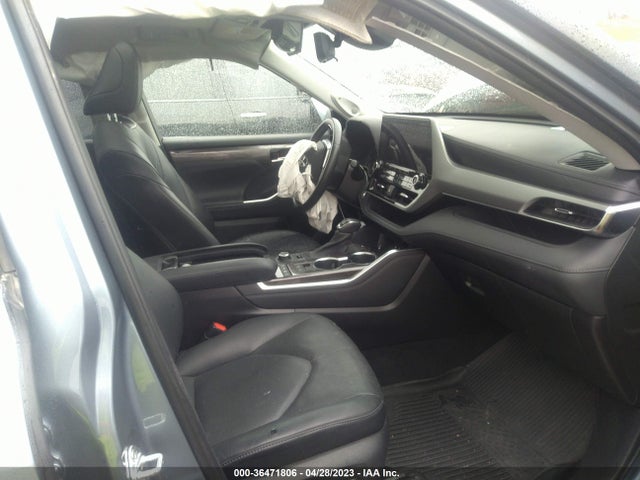 2021 TOYOTA HIGHLANDER PLATINUM VIN: 5TDFZRBH7MS100820