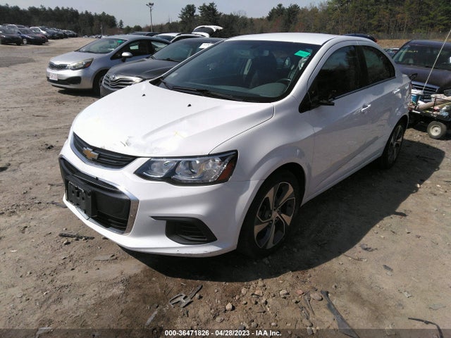 Chevrolet Sonic Premier 2019 1G1JF5SB8K4125685 Image 2