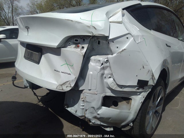 Tesla Model Y Long Range 2021 5YJYGAEE2MF217081 Image 7