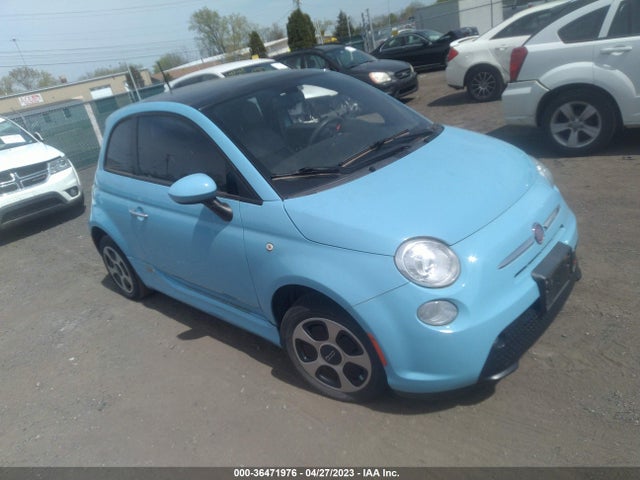 2015 FIAT 500E 3C3CFFGE2FT549828 Photo 0
