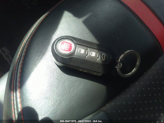 2015 FIAT 500E 3C3CFFGE2FT549828 Photo 10