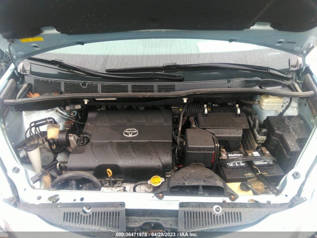 Toyota SIENNA LE 2015 5TDKK3DC9FS541725 Image 11