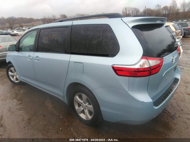 Toyota SIENNA LE 2015 5TDKK3DC9FS541725 Image 4