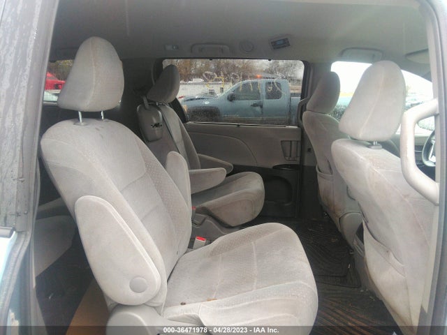 Toyota SIENNA LE 2015 5TDKK3DC9FS541725 Image 9
