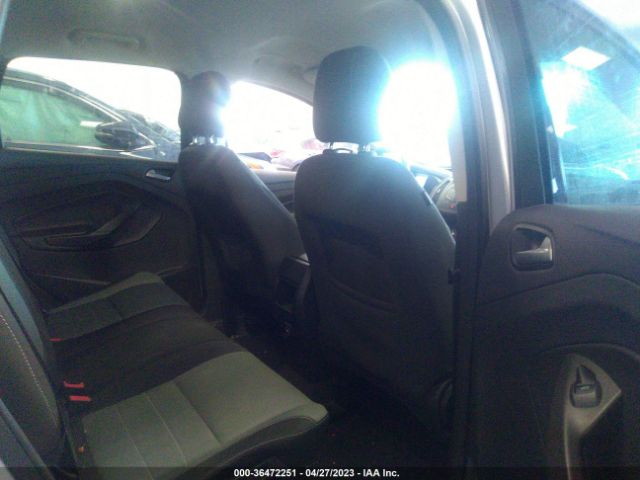 1FMCU0GX5GUC46142 Ford ESCAPE SE
